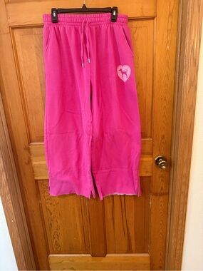 PINK Victoria's Secret Hot Pink Heart Logo Drawstring Sweatpants